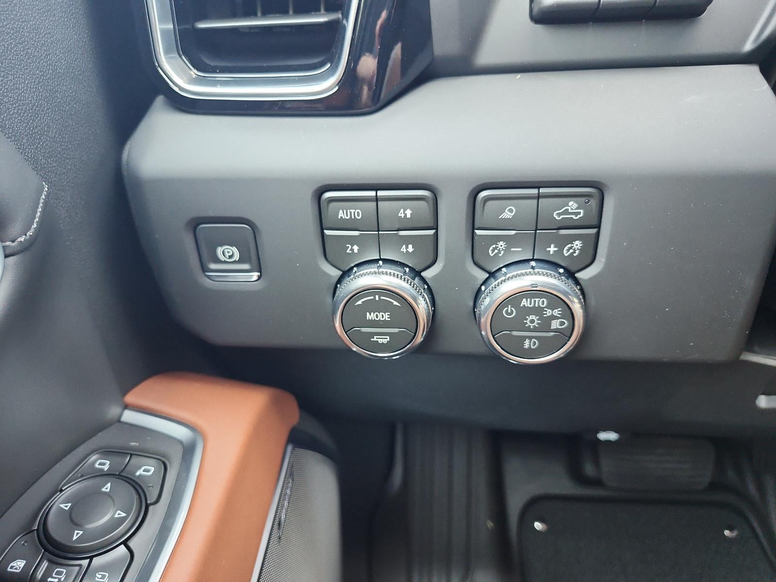 2026 GMC Sierra 2500 HD Crew Cab Standard Box 4-Wheel Drive Denali Ultimate