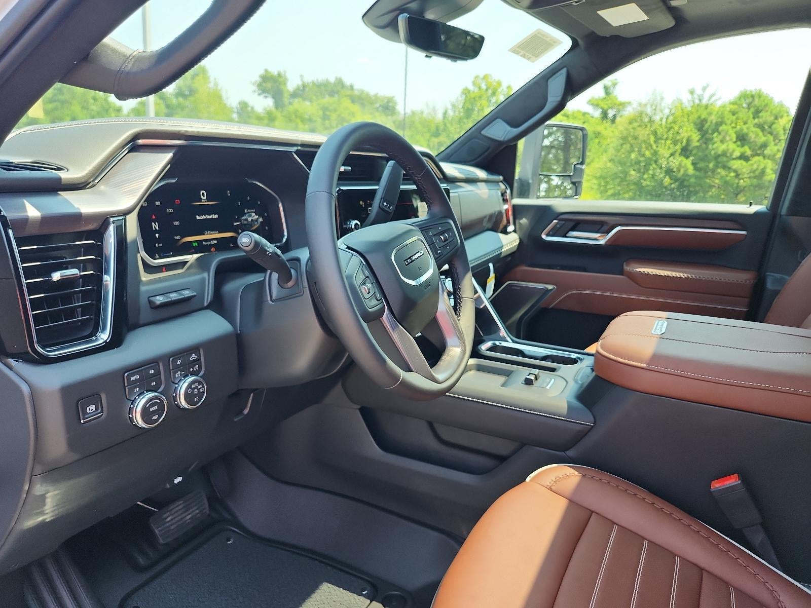 2026 GMC Sierra 2500 HD Crew Cab Standard Box 4-Wheel Drive Denali Ultimate