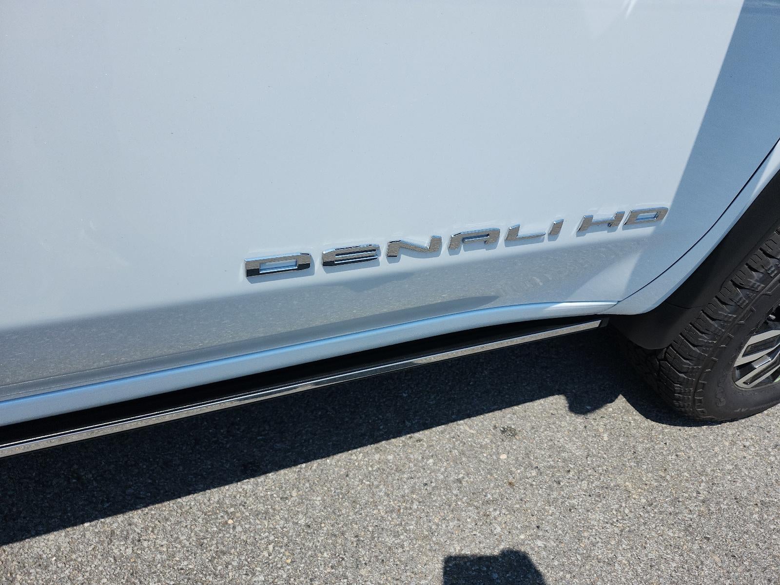 2026 GMC Sierra 2500 HD Crew Cab Standard Box 4-Wheel Drive Denali Ultimate
