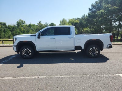 2026 GMC Sierra 2500 HD Crew Cab Standard Box 4-Wheel Drive Denali Ultimate