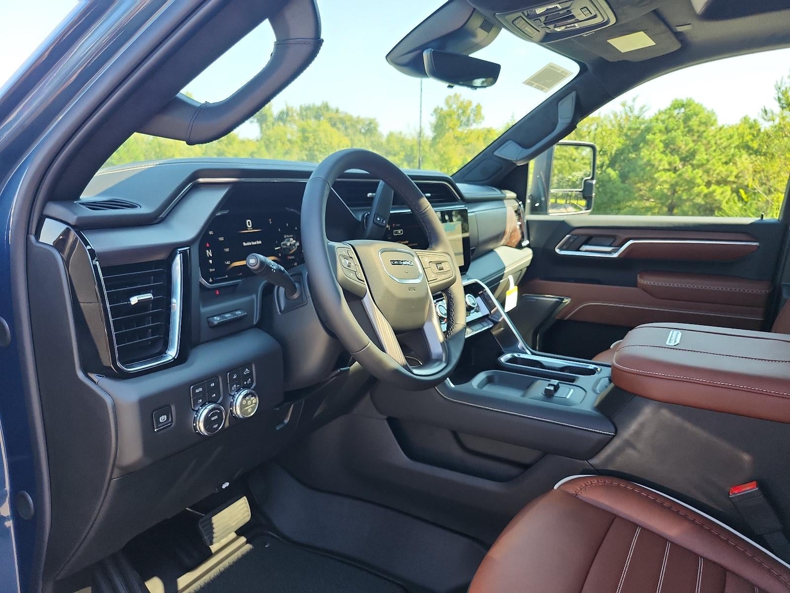 2026 GMC Sierra 2500 HD Crew Cab Standard Box 4-Wheel Drive Denali Ultimate