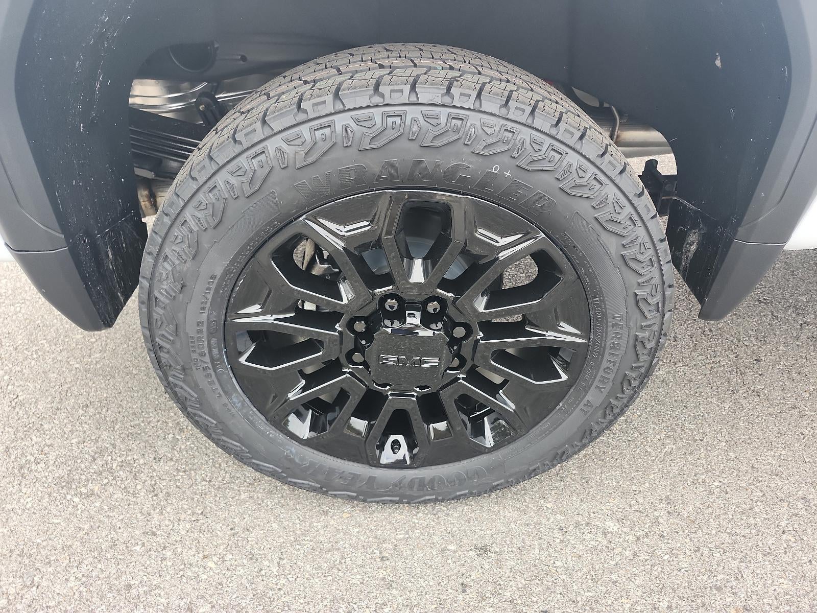 2026 GMC Sierra 2500 HD Crew Cab Standard Box 4-Wheel Drive Denali Ultimate