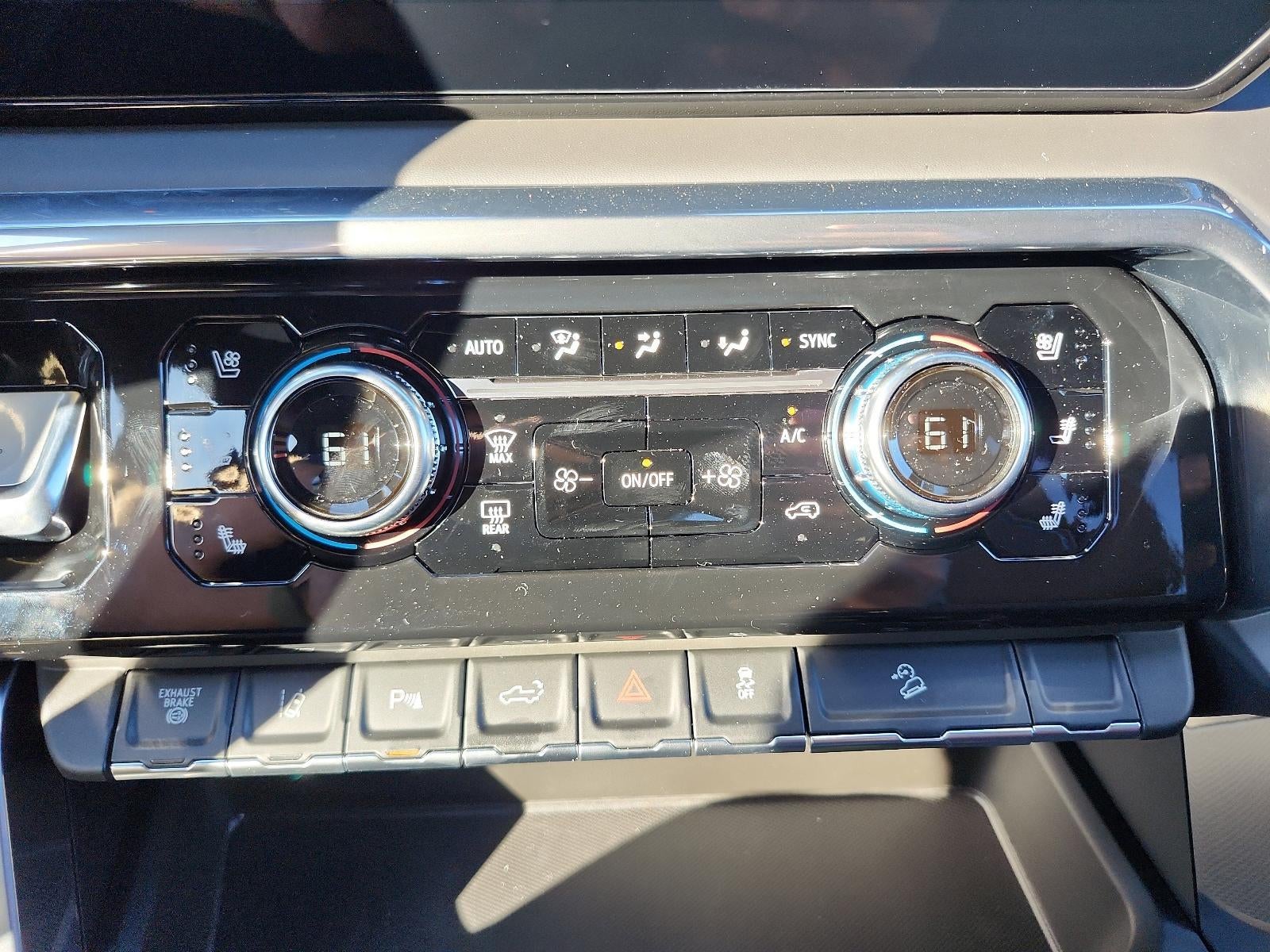 2026 GMC Sierra 2500 HD Crew Cab Standard Box 4-Wheel Drive Denali Ultimate