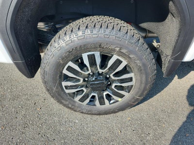 2026 GMC Sierra 2500 HD Crew Cab Standard Box 4-Wheel Drive Denali Ultimate