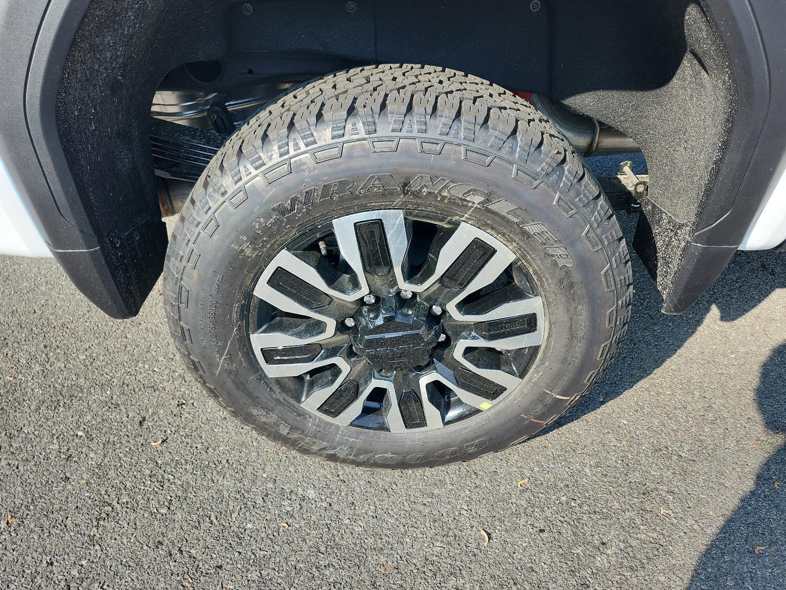 2026 GMC Sierra 2500 HD Crew Cab Standard Box 4-Wheel Drive Denali Ultimate