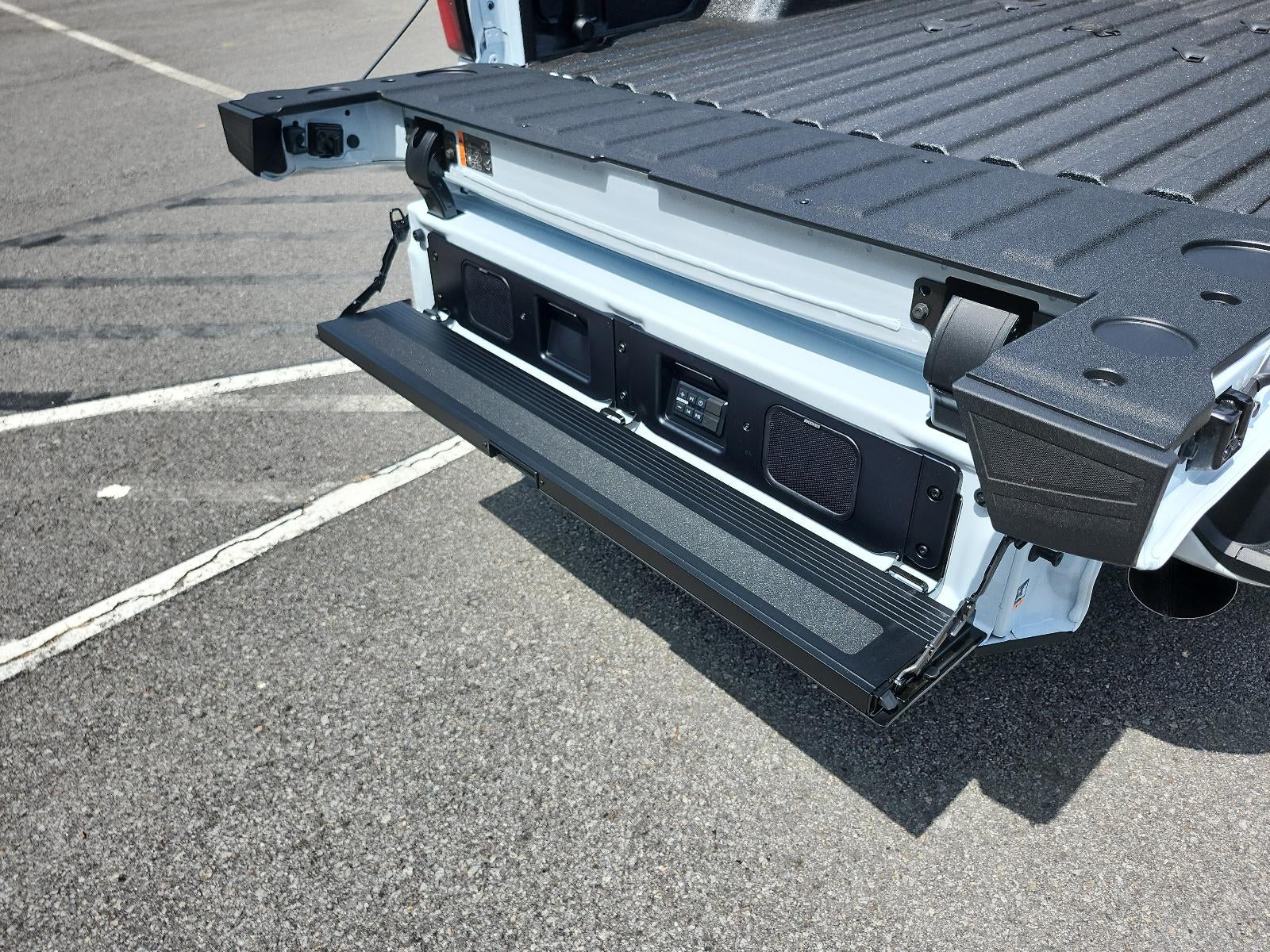 2026 GMC Sierra 2500HD Denali Ultimate - Photo 11