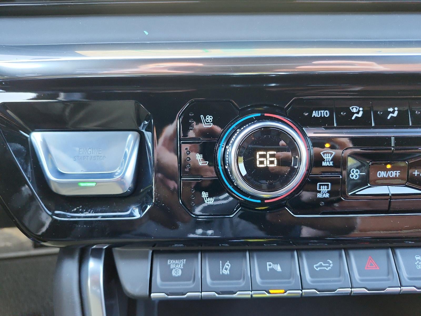 2026 GMC Sierra 2500 HD Crew Cab Standard Box 4-Wheel Drive Denali Ultimate