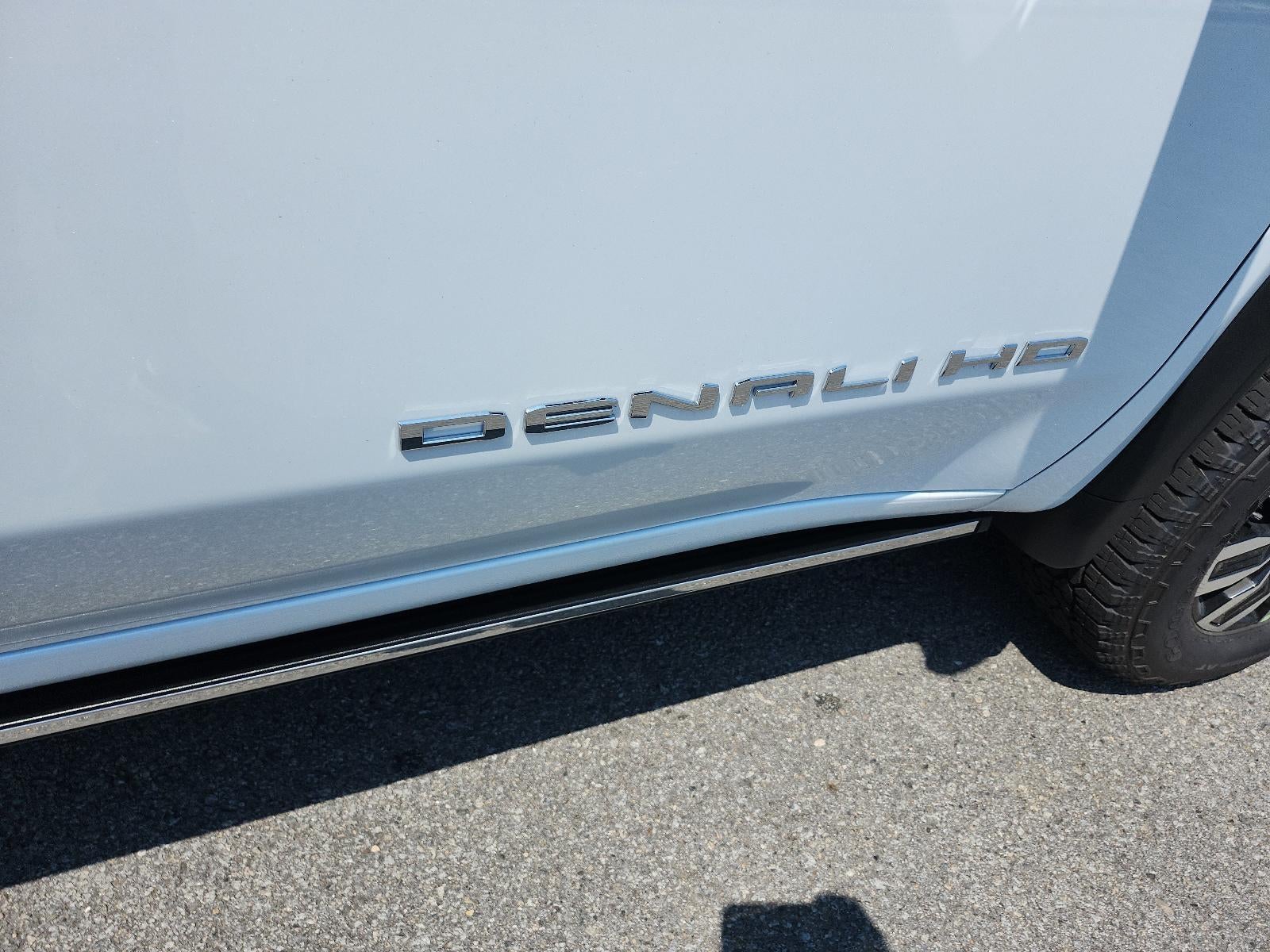 2026 GMC Sierra 2500 HD Crew Cab Standard Box 4-Wheel Drive Denali Ultimate