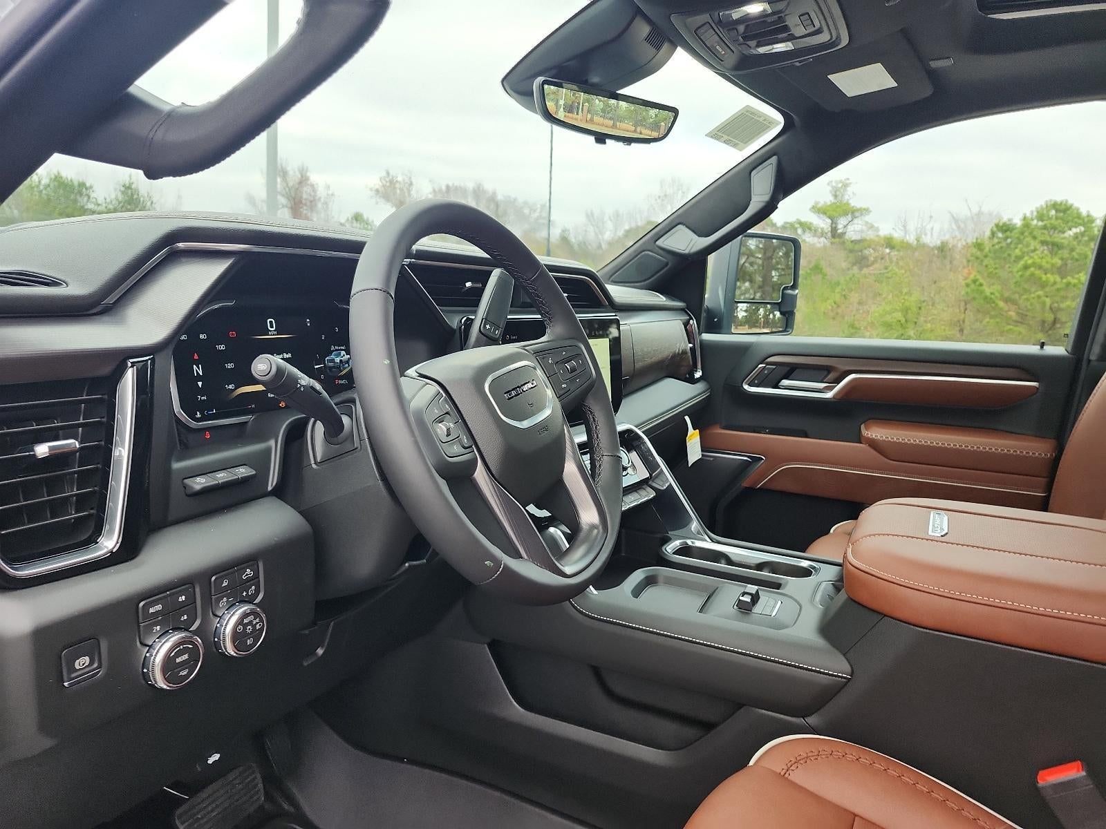 2026 GMC Sierra 2500 HD Crew Cab Standard Box 4-Wheel Drive Denali Ultimate