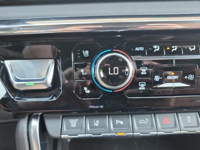 2026 GMC Sierra 2500 HD Crew Cab Standard Box 4-Wheel Drive Denali Ultimate