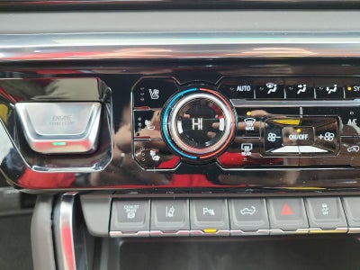 2026 GMC Sierra 3500 HD Crew Cab Long Box 4-Wheel Drive Denali Ultimate