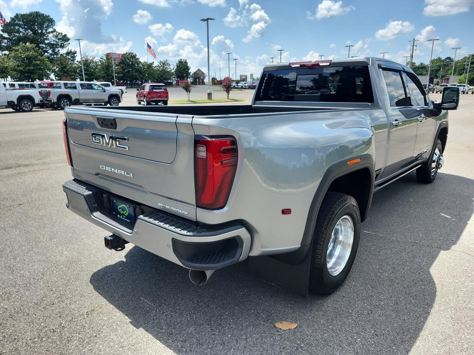 2025 GMC Sierra 3500 HD Denali Ultimate