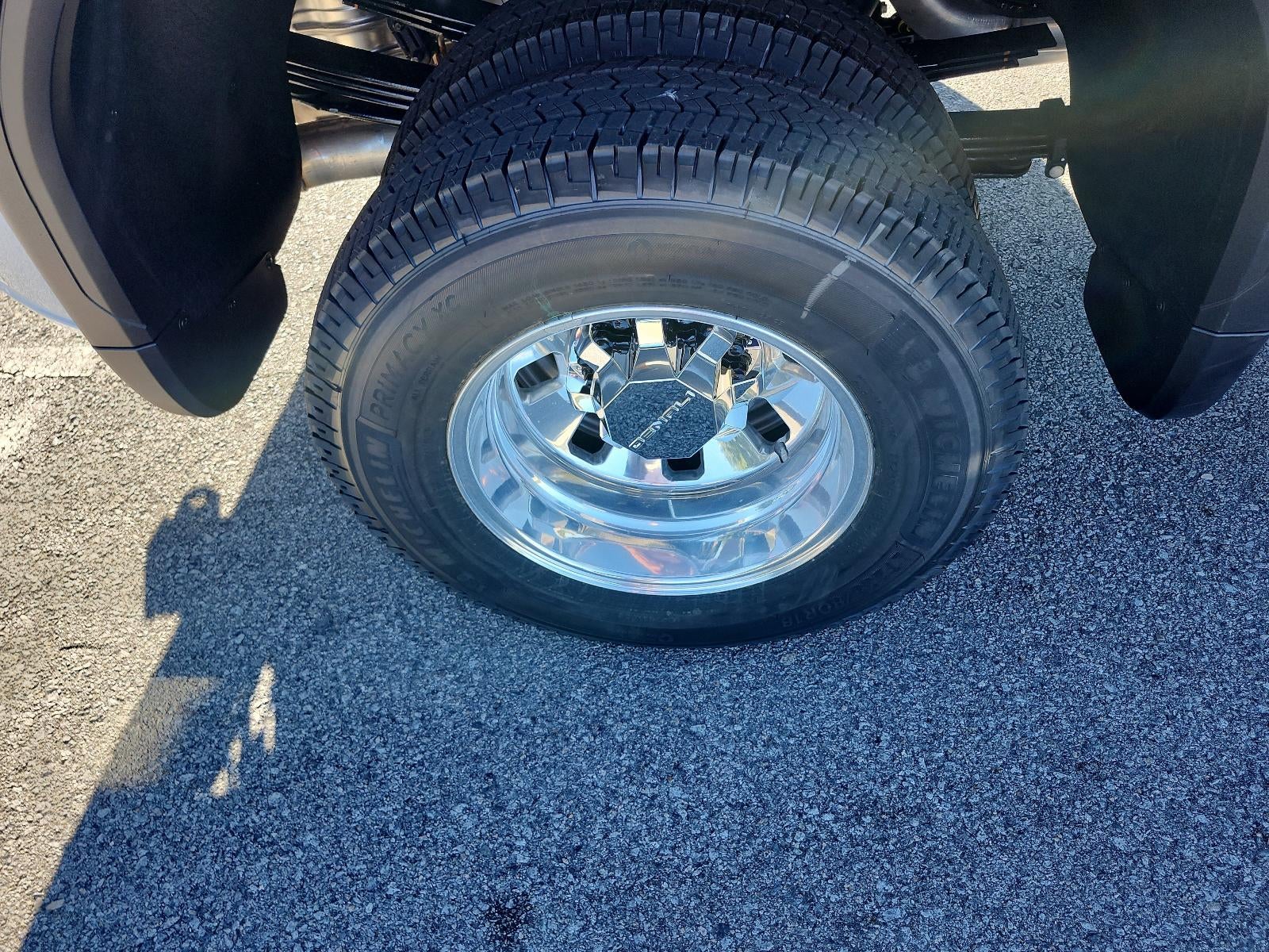 2026 GMC Sierra 3500 HD Crew Cab Long Box 4-Wheel Drive Denali Ultimate