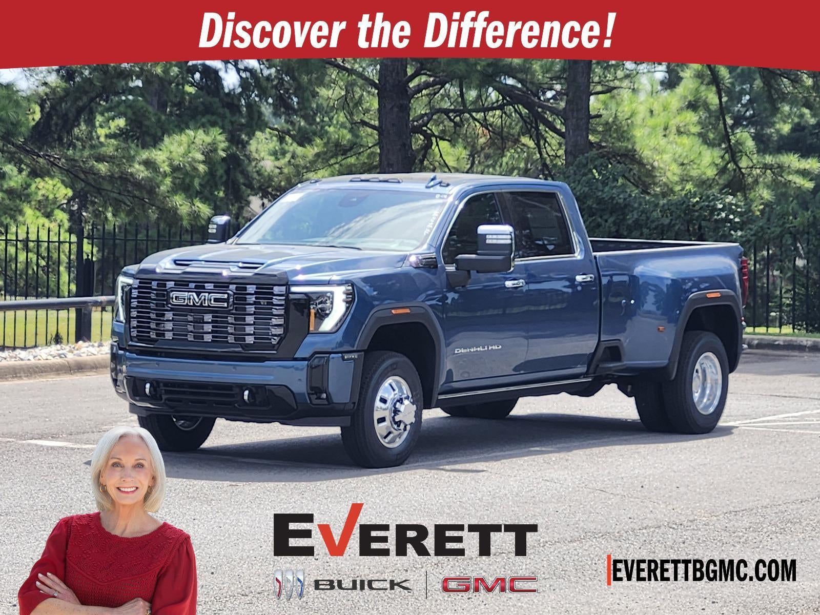 2026 GMC Sierra 3500 HD Crew Cab Long Box 4-Wheel Drive Denali Ultimate