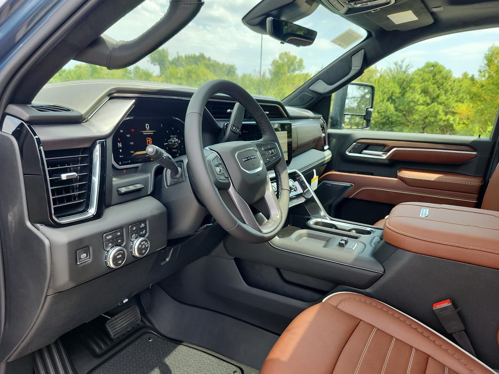 2026 GMC Sierra 3500 HD Crew Cab Long Box 4-Wheel Drive Denali Ultimate
