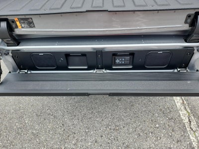 2026 GMC Sierra 3500 HD Crew Cab Long Box 4-Wheel Drive Denali Ultimate