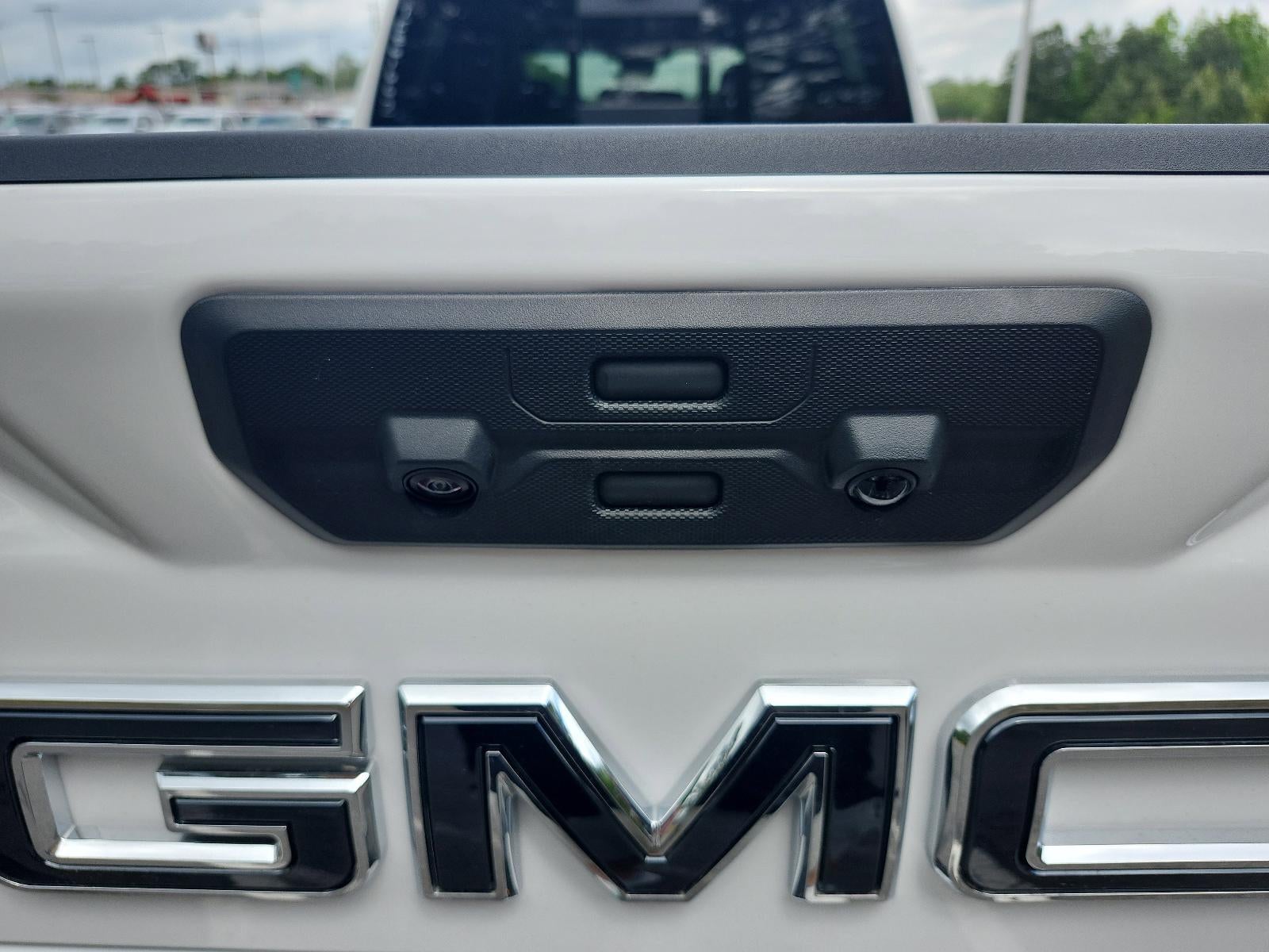 2026 GMC Sierra 3500 HD Crew Cab Long Box 4-Wheel Drive Denali Ultimate