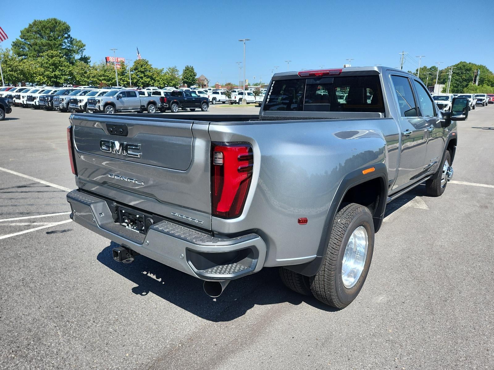 2026 GMC Sierra 3500 HD Crew Cab Long Box 4-Wheel Drive Denali Ultimate