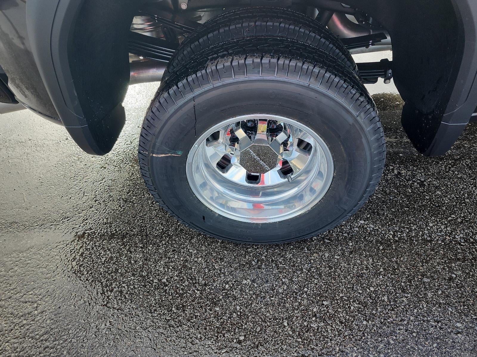 2026 GMC Sierra 3500 HD Crew Cab Long Box 4-Wheel Drive Denali Ultimate