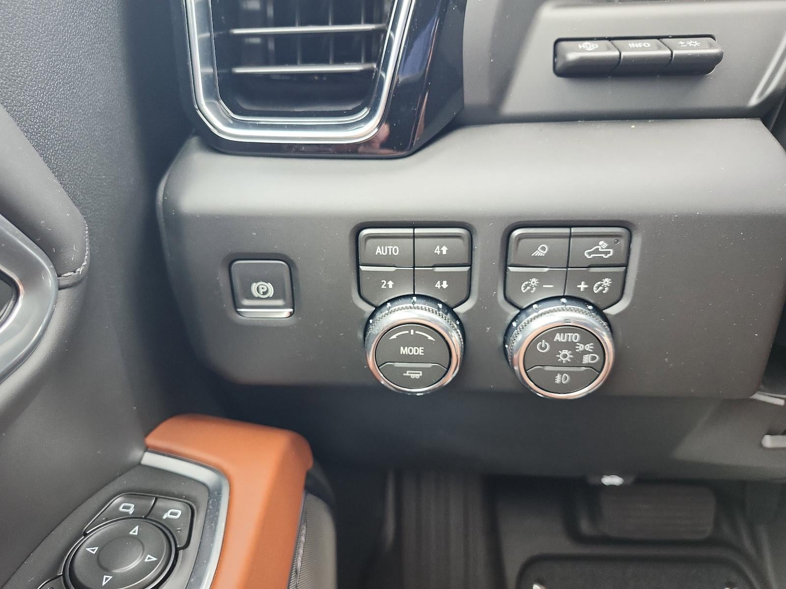 2026 GMC Sierra 3500 HD Crew Cab Long Box 4-Wheel Drive Denali Ultimate