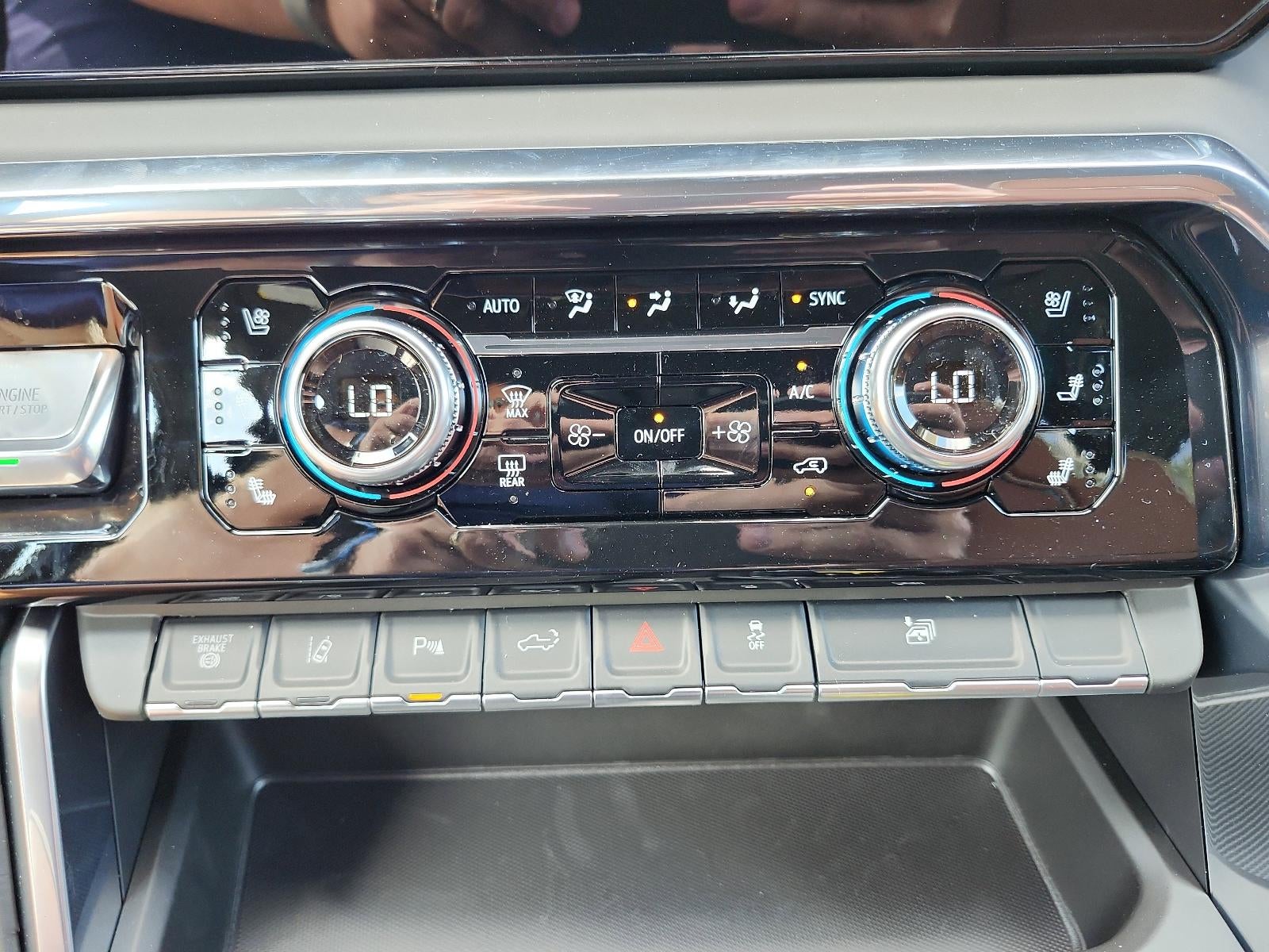 2026 GMC Sierra 3500 HD Crew Cab Long Box 4-Wheel Drive Denali Ultimate