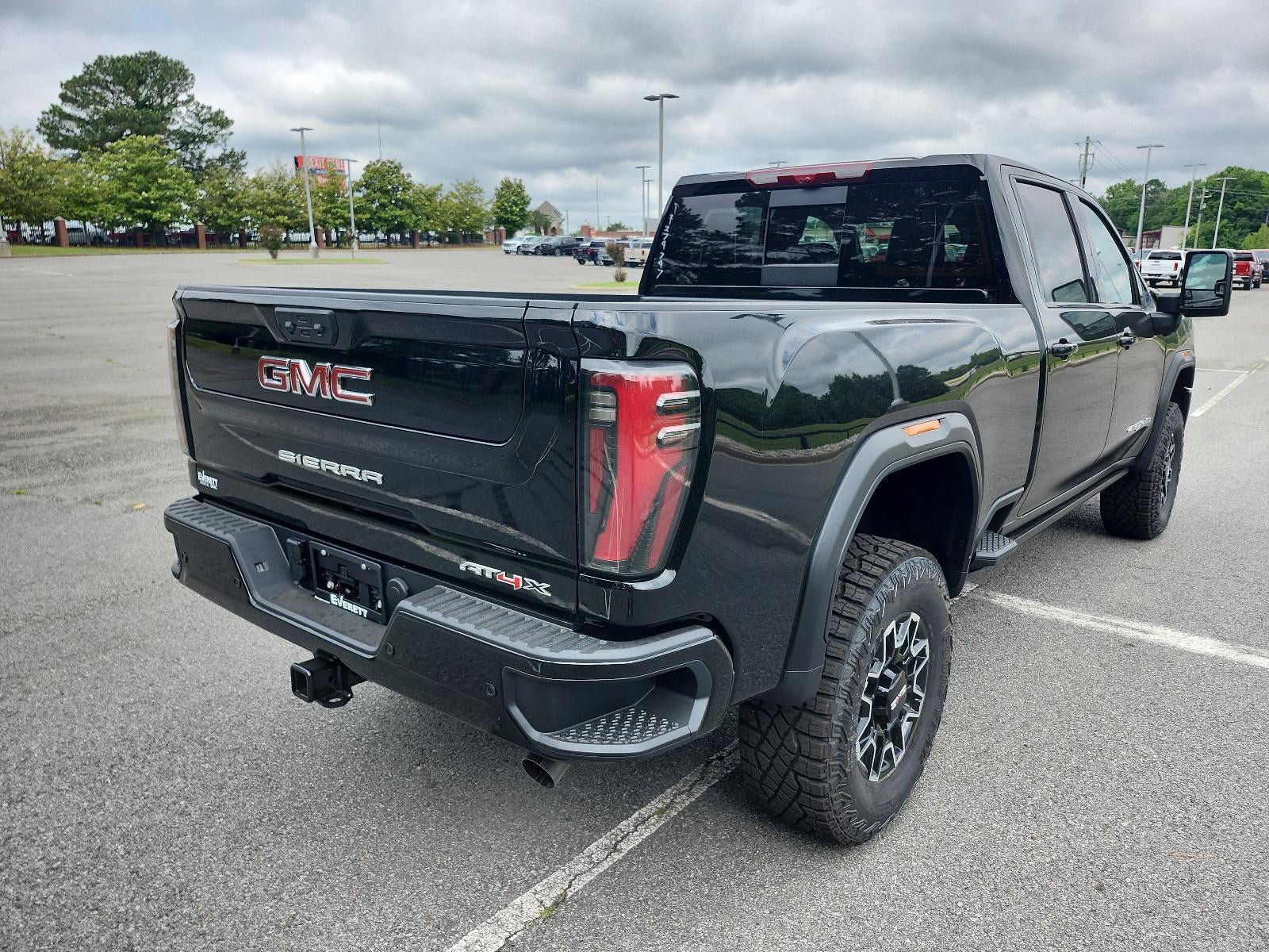 2026 GMC Sierra 2500 HD Crew Cab Standard Box 4-Wheel Drive AT4X