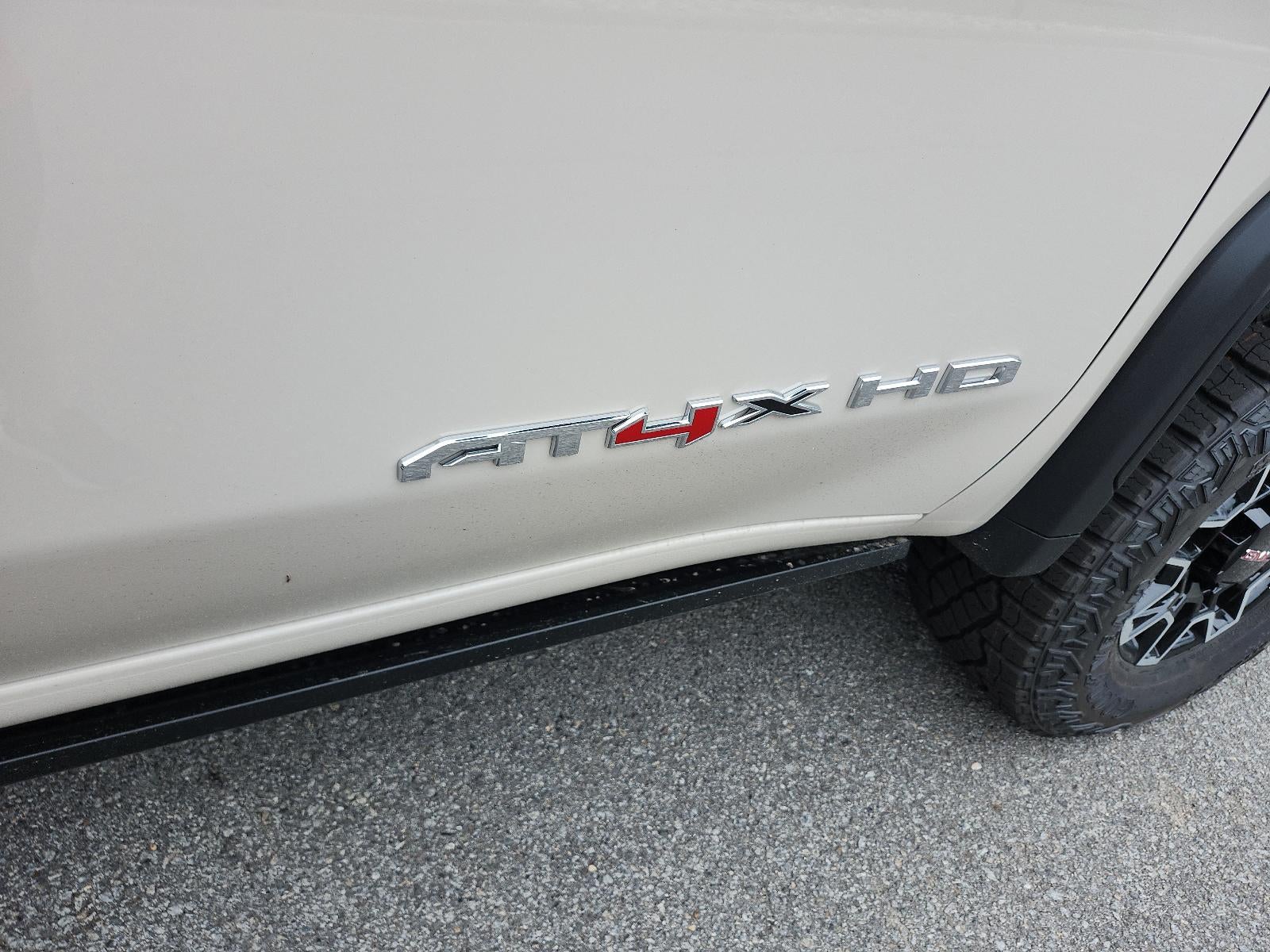 2026 GMC Sierra 2500 HD Crew Cab Standard Box 4-Wheel Drive AT4X