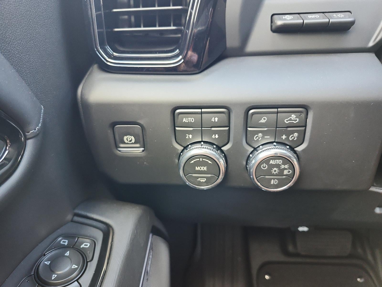 2026 GMC Sierra 2500 HD Crew Cab Standard Box 4-Wheel Drive AT4X