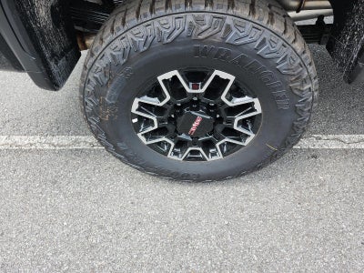 2026 GMC Sierra 2500 HD Crew Cab Standard Box 4-Wheel Drive AT4X