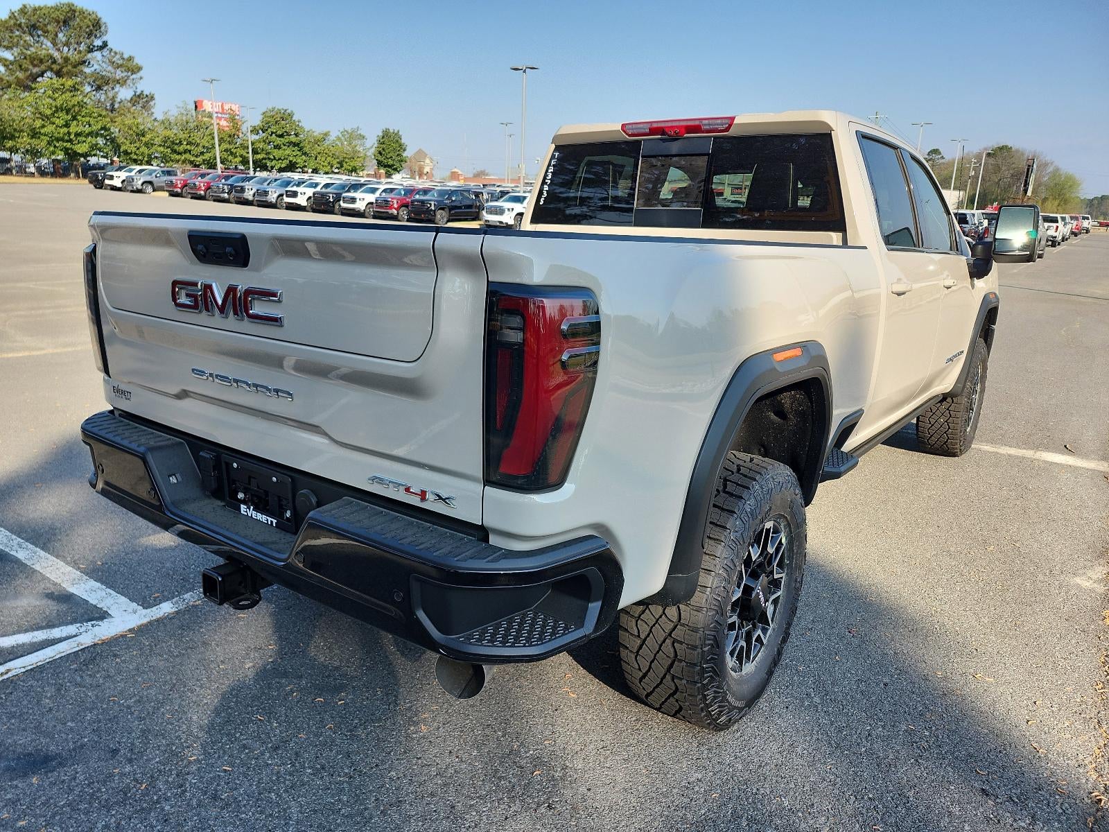 2026 GMC Sierra 2500 HD Crew Cab Standard Box 4-Wheel Drive AT4X
