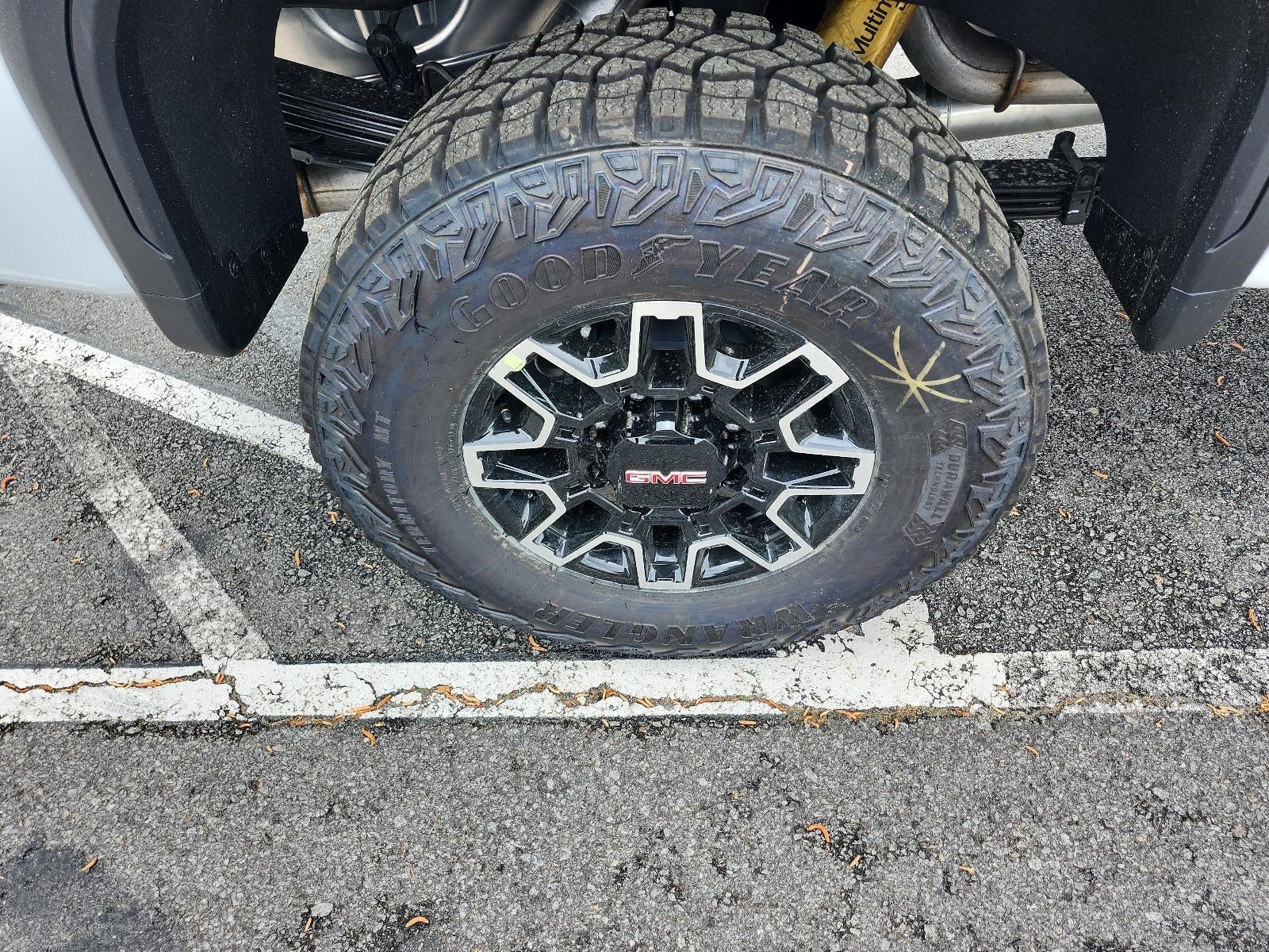 2026 GMC Sierra 2500 HD Crew Cab Standard Box 4-Wheel Drive AT4X