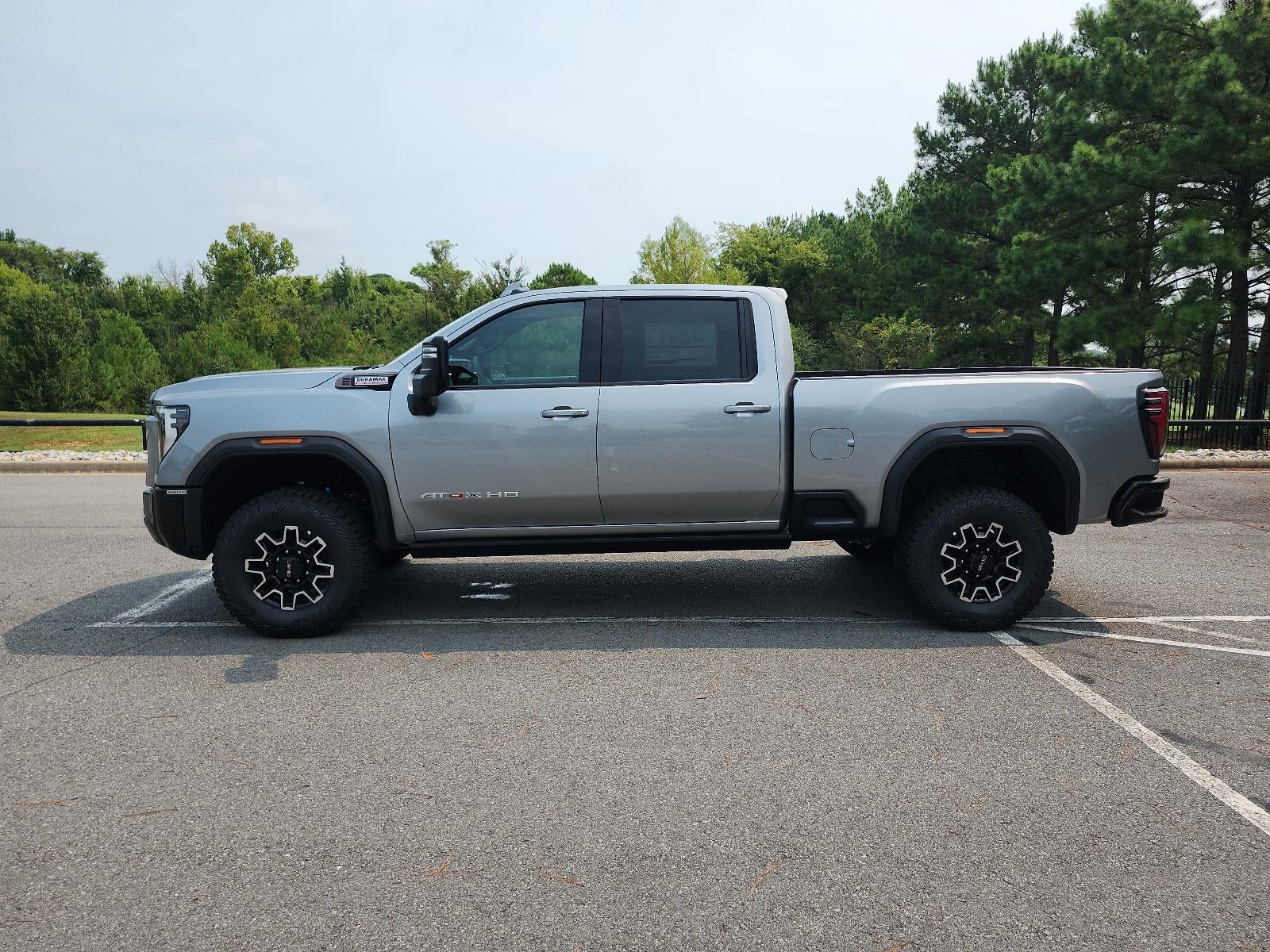 2026 GMC Sierra 2500 HD Crew Cab Standard Box 4-Wheel Drive AT4X