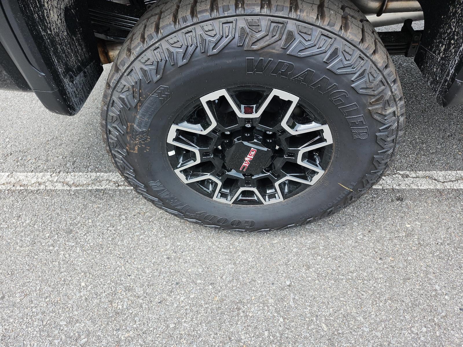 2026 GMC Sierra 2500 HD Crew Cab Standard Box 4-Wheel Drive AT4X