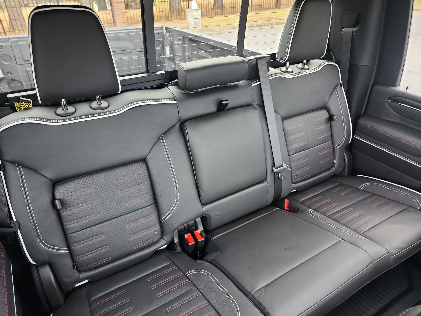 2026 GMC Sierra 2500 HD Crew Cab Standard Box 4-Wheel Drive AT4X