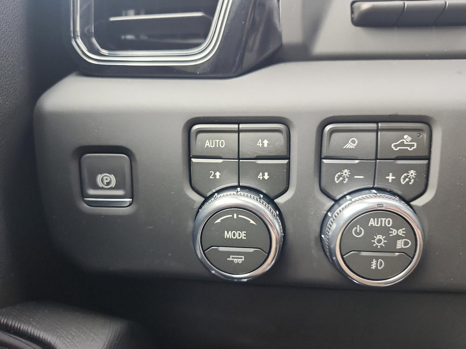 2026 GMC Sierra 2500 HD Crew Cab Standard Box 4-Wheel Drive AT4X