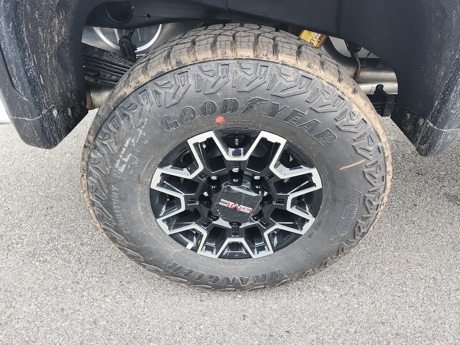 2026 GMC Sierra 2500 HD Crew Cab Standard Box 4-Wheel Drive AT4X