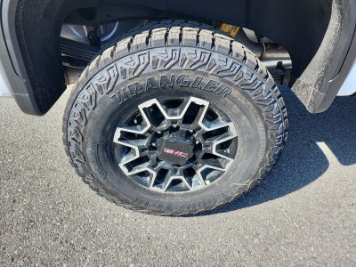 2026 GMC Sierra 2500 HD Crew Cab Standard Box 4-Wheel Drive AT4X