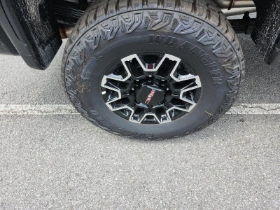2026 GMC Sierra 2500 HD Crew Cab Standard Box 4-Wheel Drive AT4X