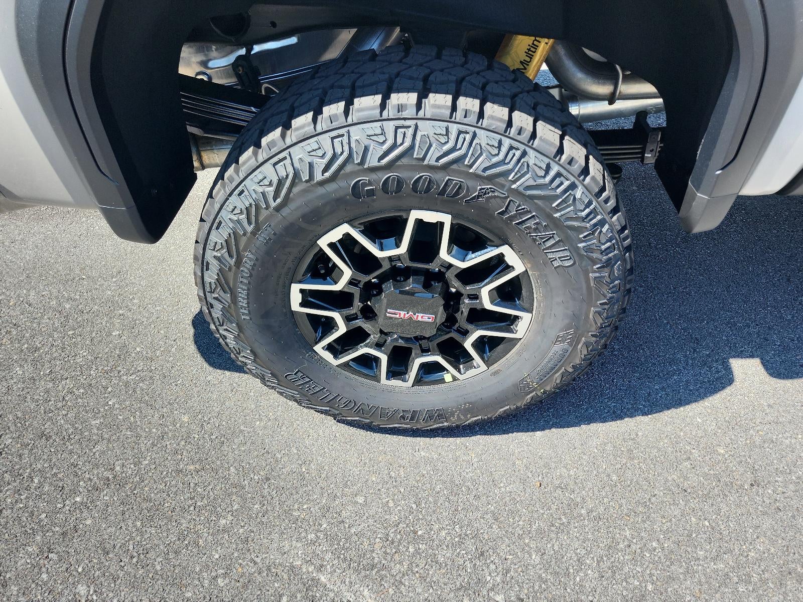 2026 GMC Sierra 2500 HD Crew Cab Standard Box 4-Wheel Drive AT4X