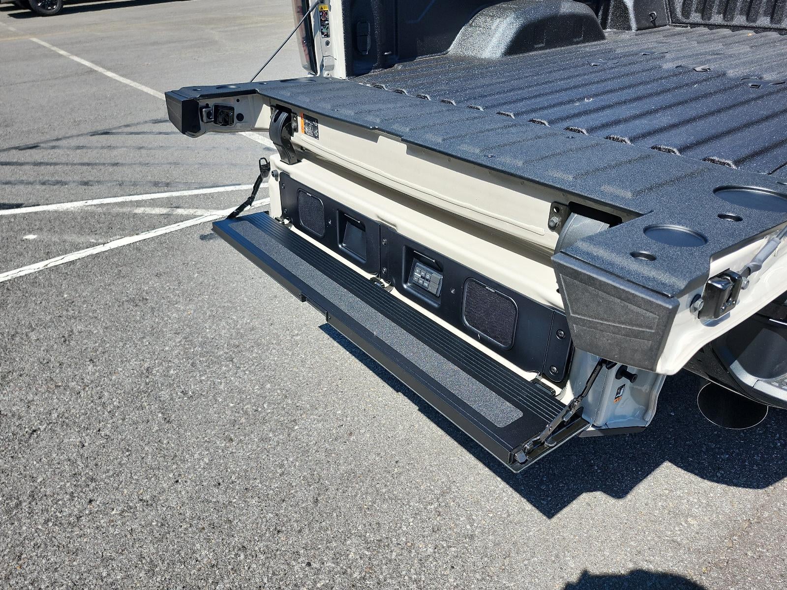 2026 GMC Sierra 2500 HD Crew Cab Standard Box 4-Wheel Drive AT4X
