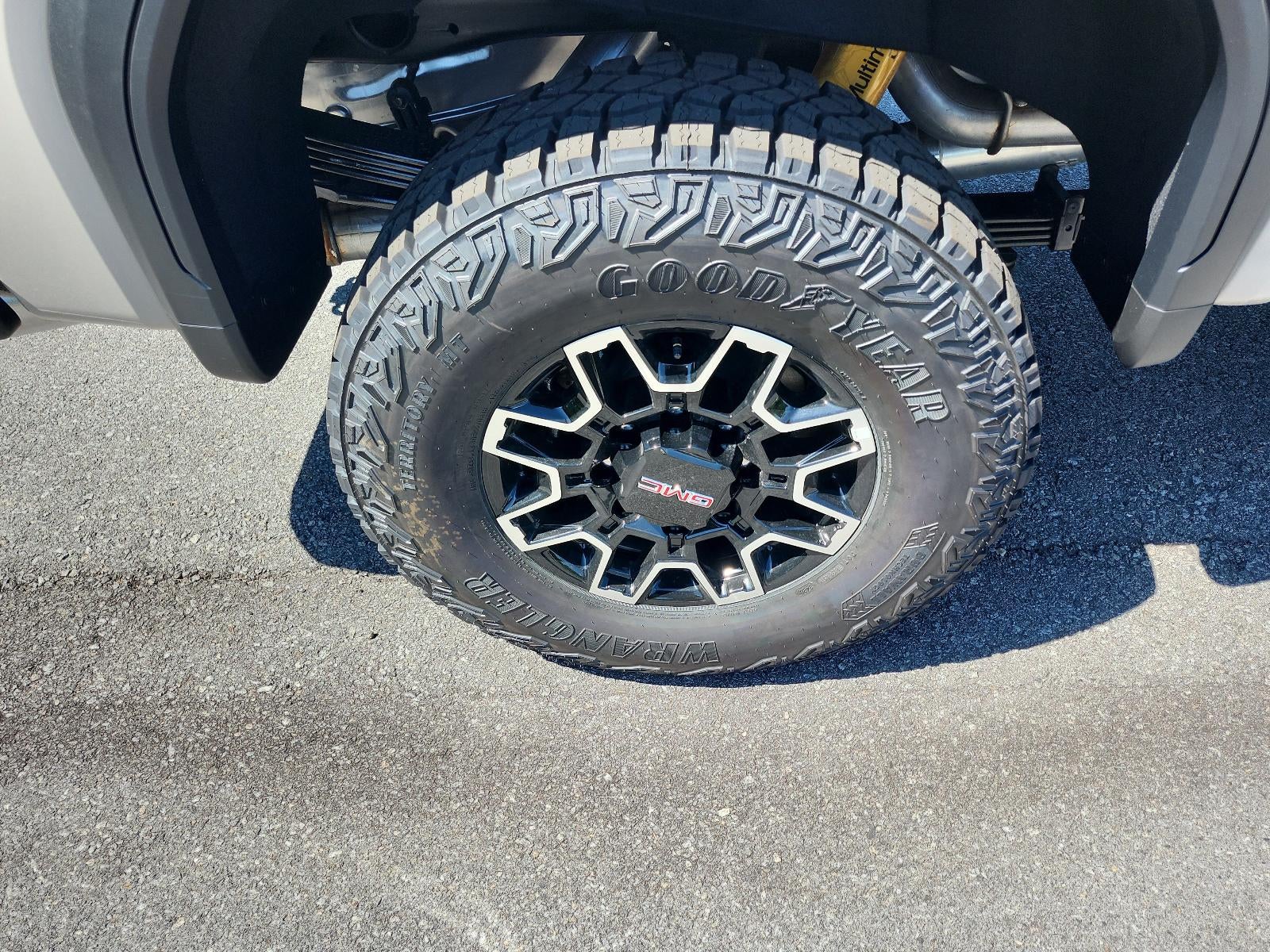 2026 GMC Sierra 2500 HD Crew Cab Standard Box 4-Wheel Drive AT4X