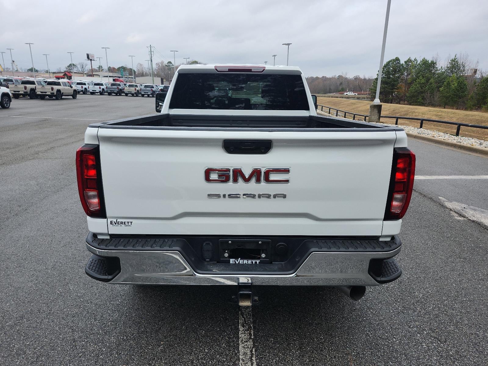 2024 GMC Sierra 2500 HD Pro