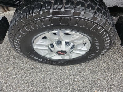 2024 GMC Sierra 2500 HD Pro