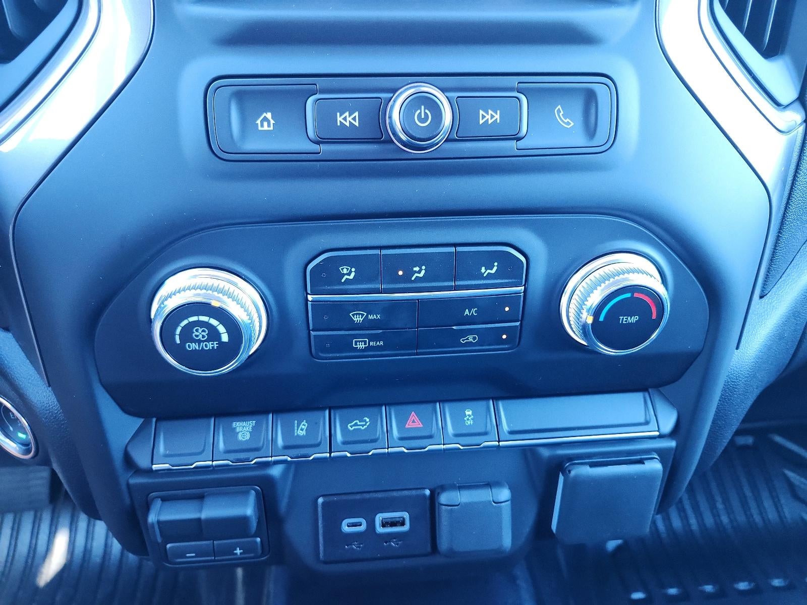 2026 GMC Sierra 2500 HD Double Cab Long Box 4-Wheel Drive Pro