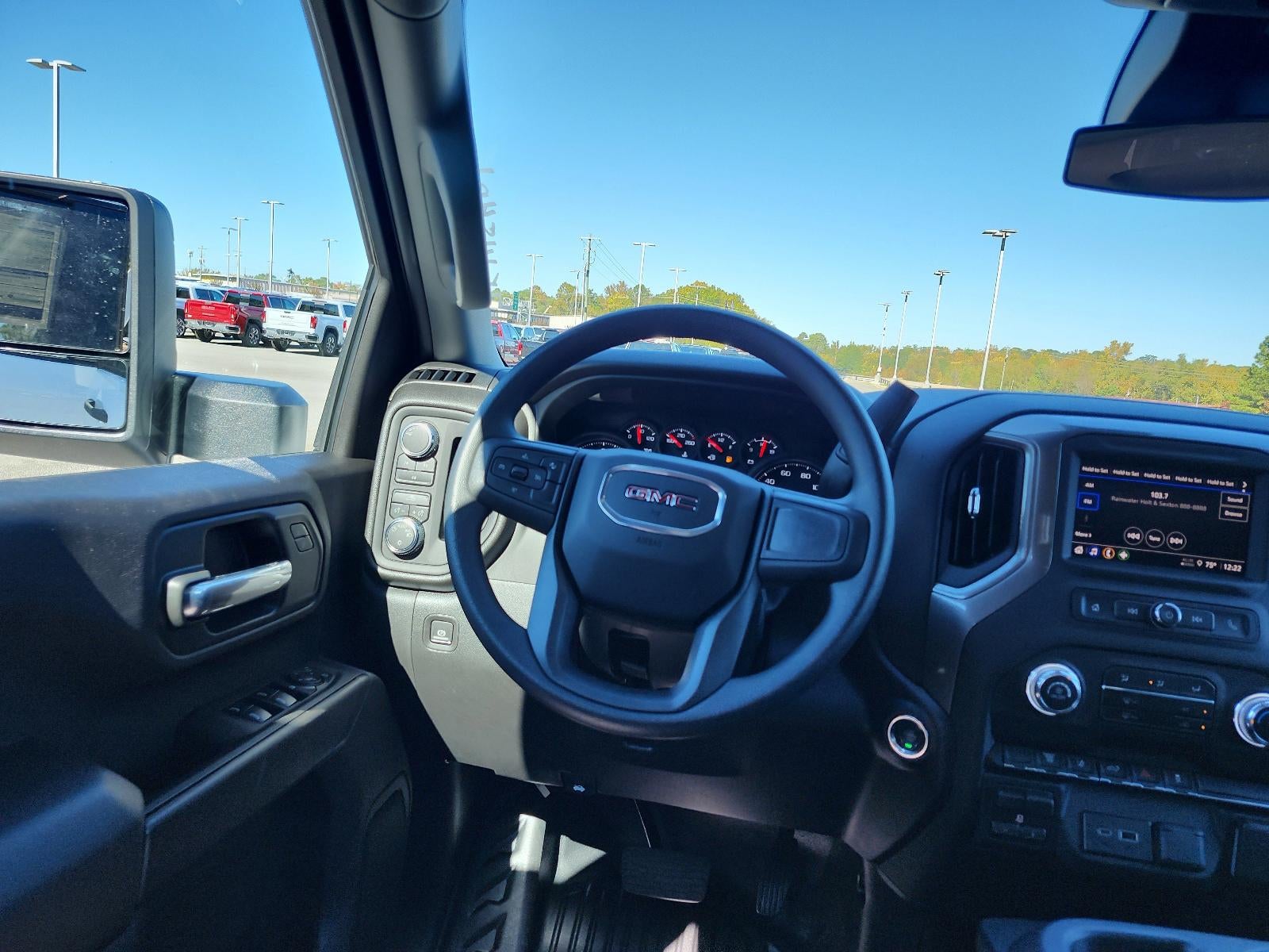 2026 GMC Sierra 2500 HD Double Cab Long Box 4-Wheel Drive Pro