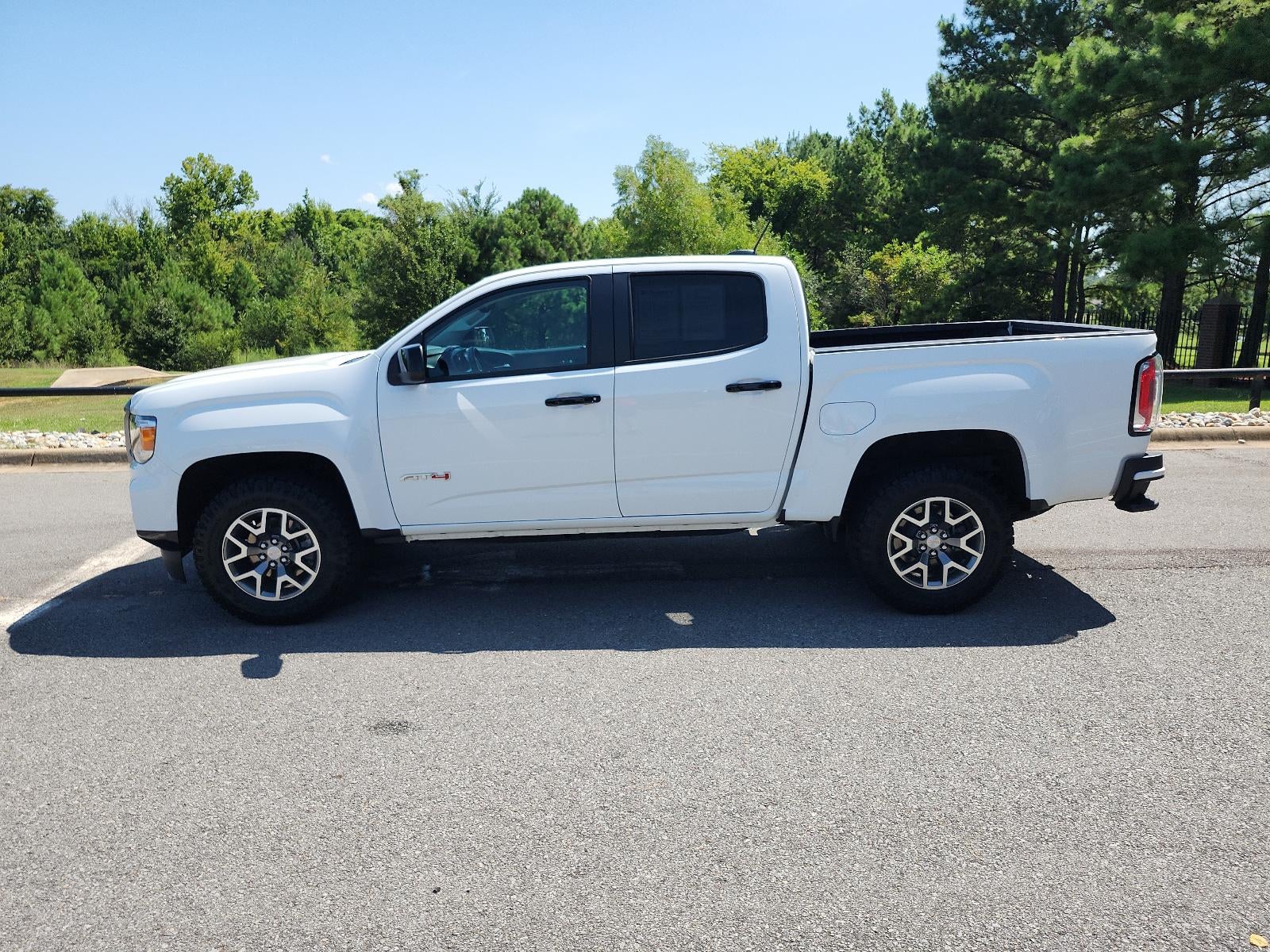 Used 2022 GMC Canyon AT4 with VIN 1GTG6FEN3N1333251 for sale in Little Rock