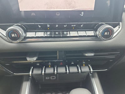 2026 GMC Canyon Crew Cab Short Box 2-Wheel Drive Elevation