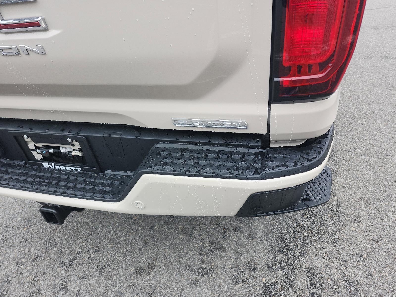 2026 GMC Canyon Crew Cab Short Box 2-Wheel Drive Elevation