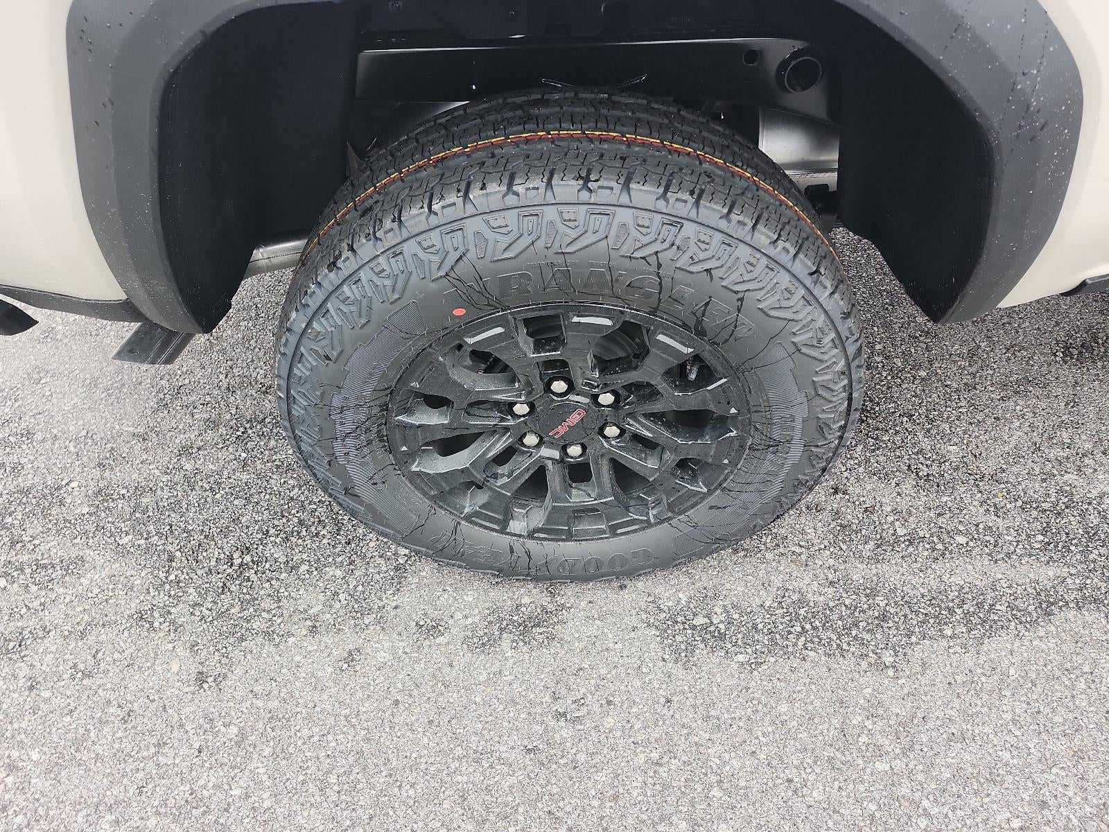 2026 GMC Canyon Crew Cab Short Box 2-Wheel Drive Elevation