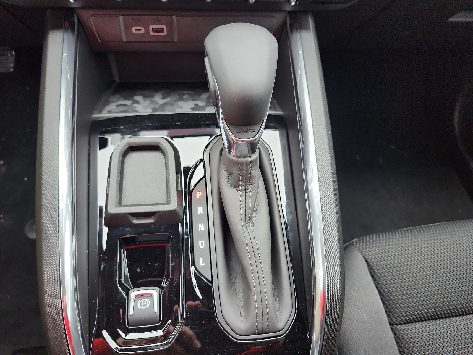 2026 GMC Canyon Crew Cab Short Box 2-Wheel Drive Elevation